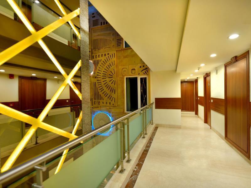 Hotel Regent Grand Ню Делхи Екстериор снимка
