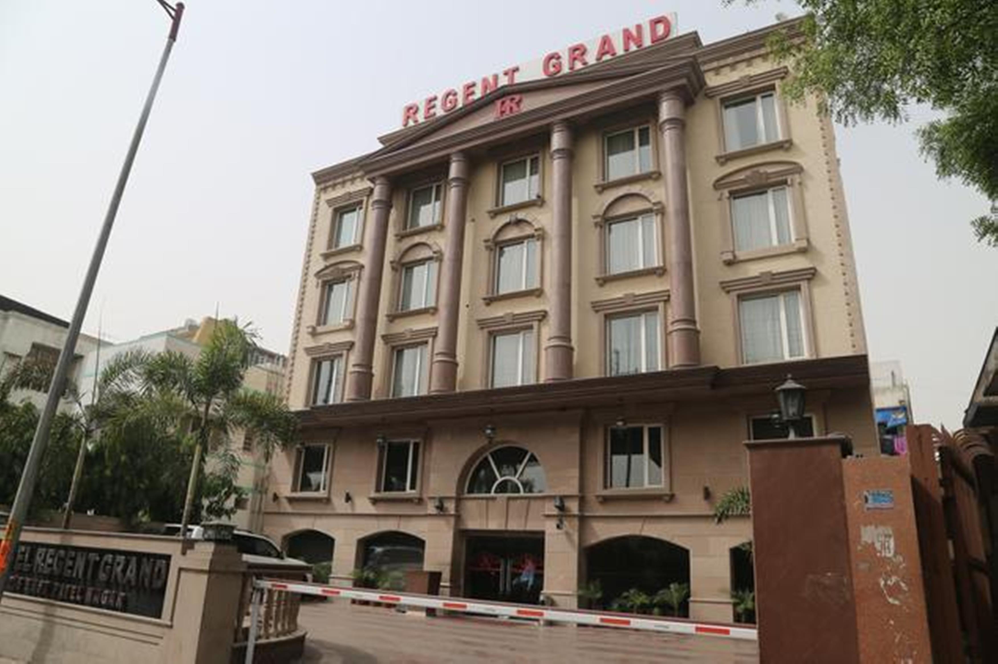 Hotel Regent Grand Ню Делхи Екстериор снимка