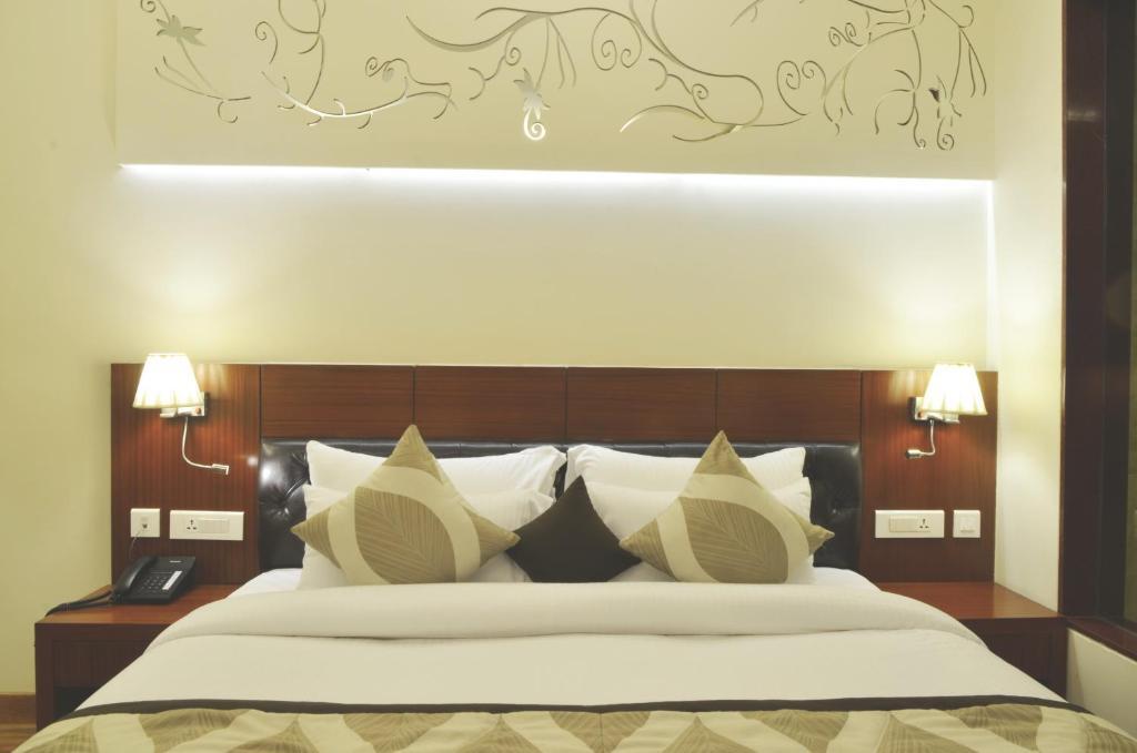 Hotel Regent Grand Ню Делхи Екстериор снимка