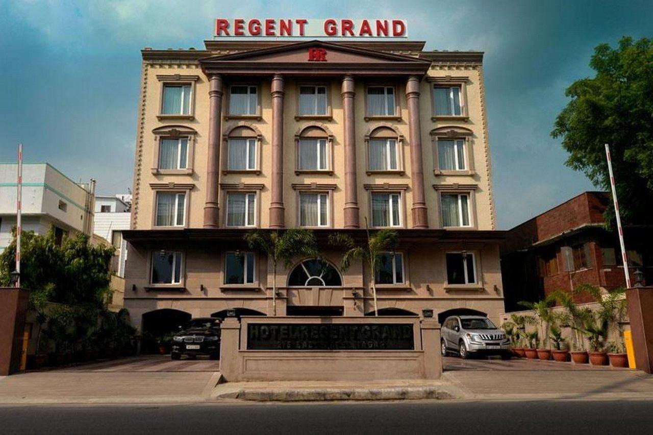 Hotel Regent Grand Ню Делхи Екстериор снимка