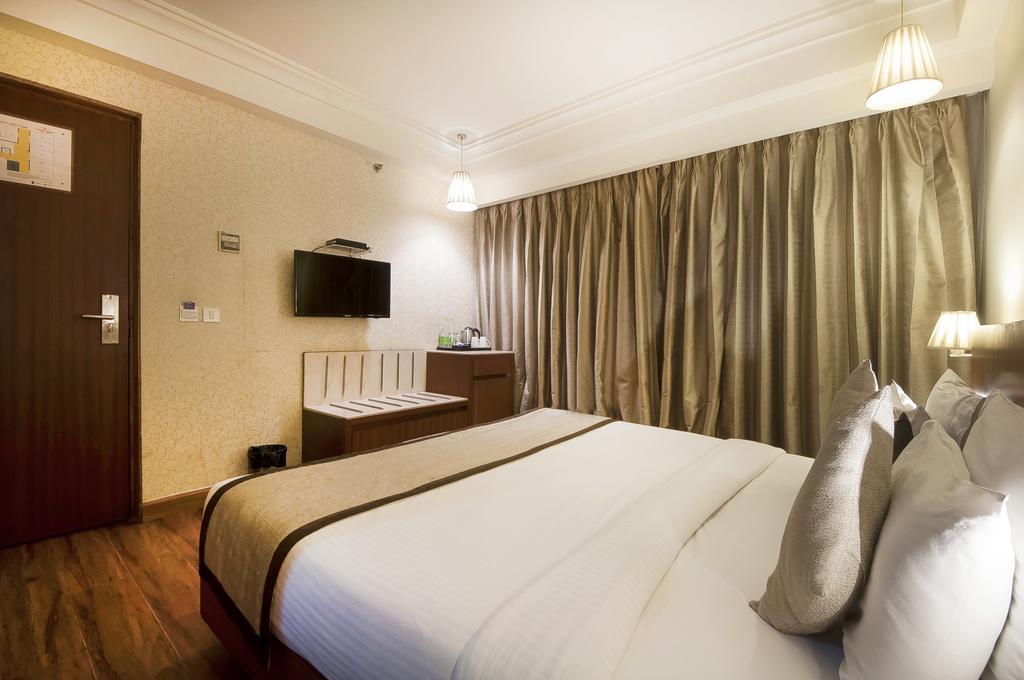 Hotel Regent Grand Ню Делхи Екстериор снимка